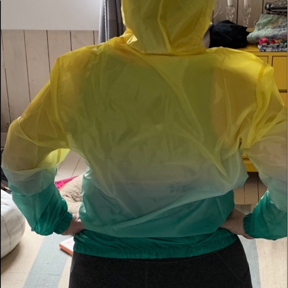 Ombré rain jacket NWT size M/L - Picture 3 of 4